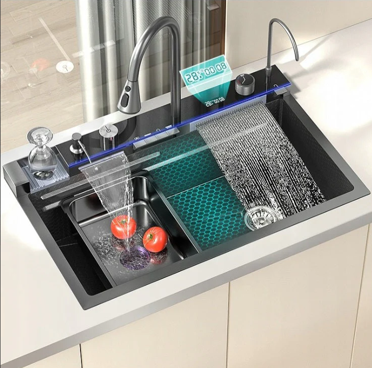 Chiuveta Multifunctionala RelaxU ©,din Otel Inoxidabil cu 2 cascade, jet spalare pahare, tocator din lemn natural si 2 cuve pentru spalat, 75 cm x 46 cm x 22cm - RelaxU.ro